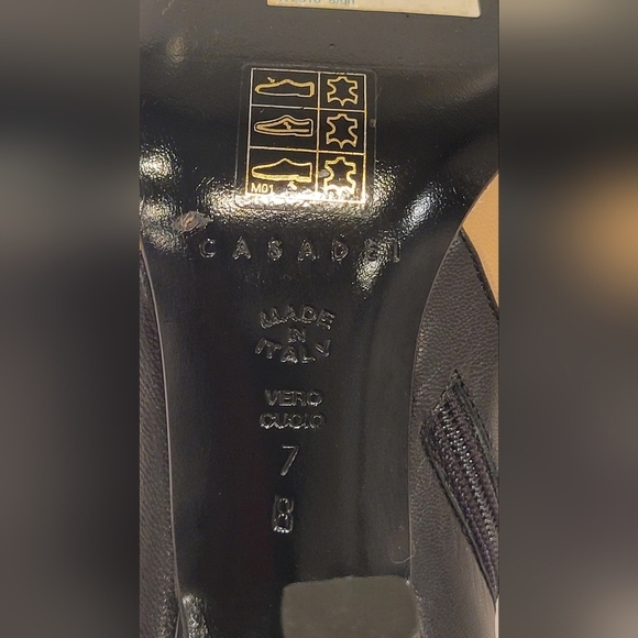 Casadei Heeled Booties, Black and Beige, size 7B Made in Italy. - Picture 8 of 9